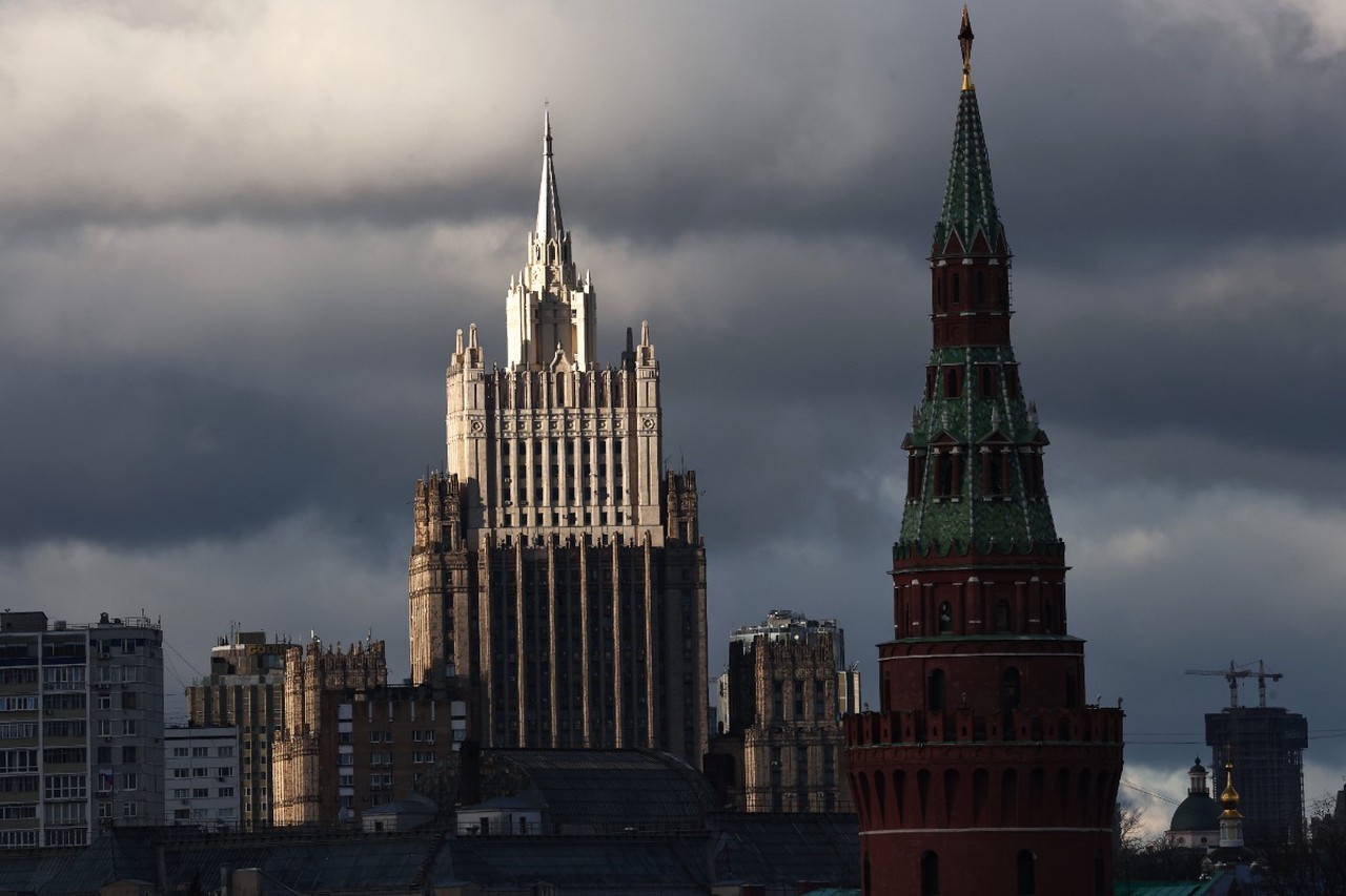 В МИД РФ пообещали ответить США на санкции против энергетического сектора