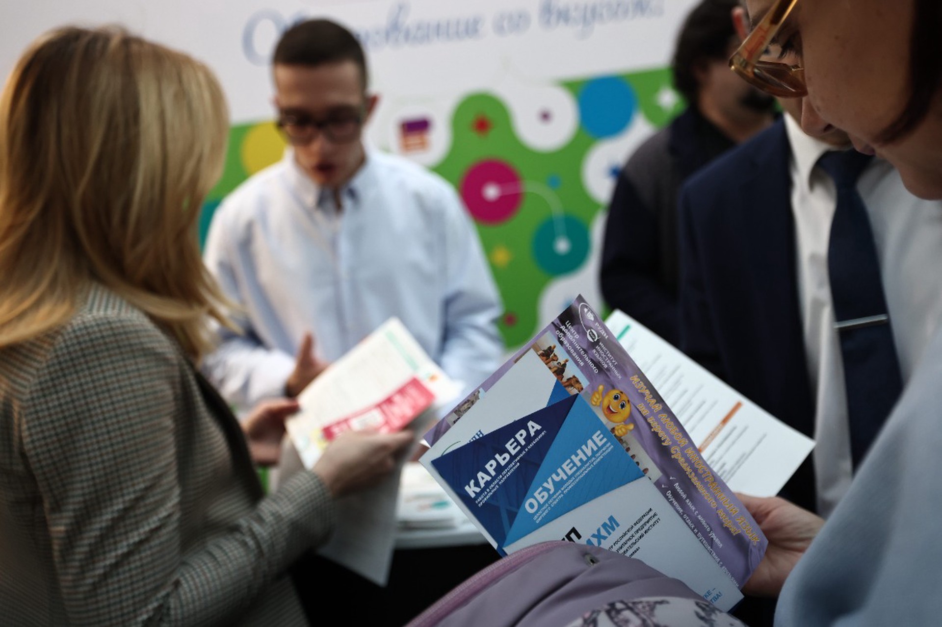 В России снимут ограничения на работу для несовершеннолетних