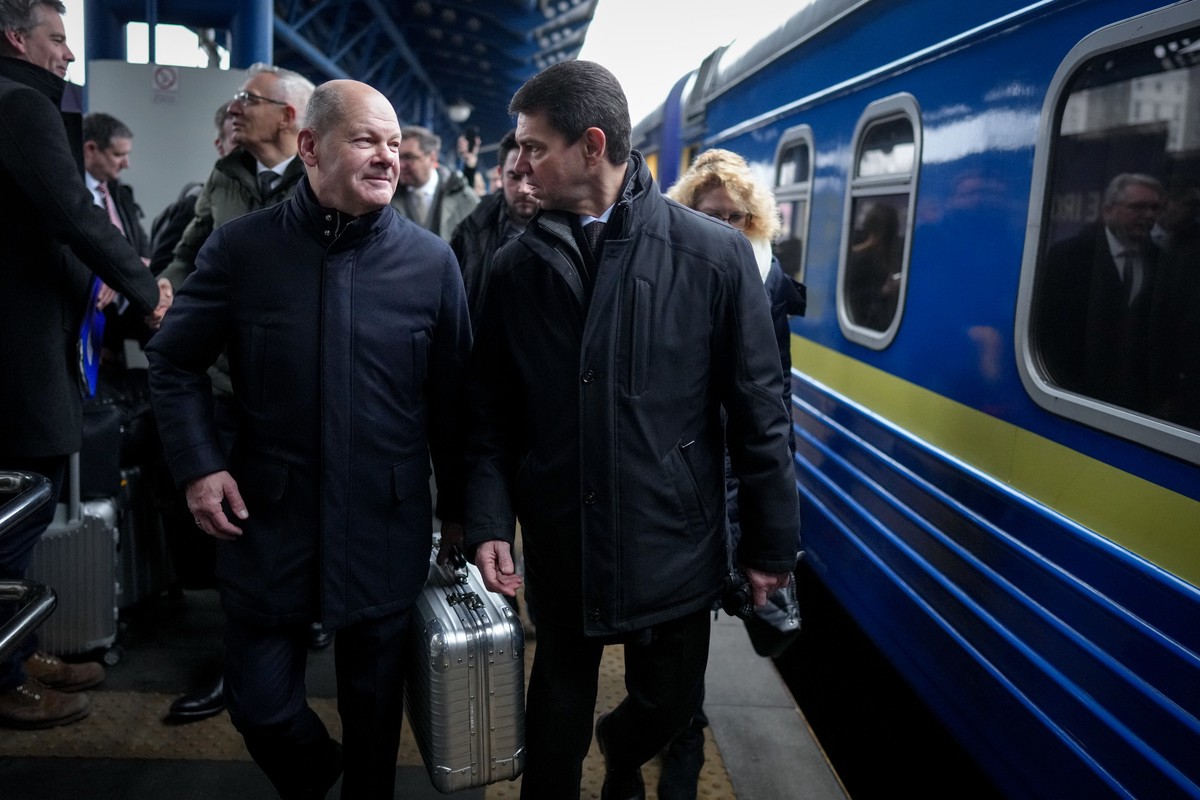 Мерц перед глазами: зачем Олаф Шольц приехал в Киев