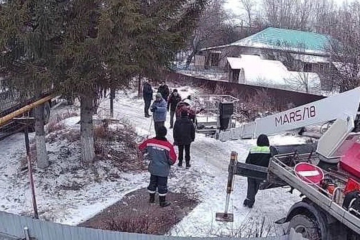 В администрации Дёмского района Уфы раскрыли подробности скандала со срубленной елью