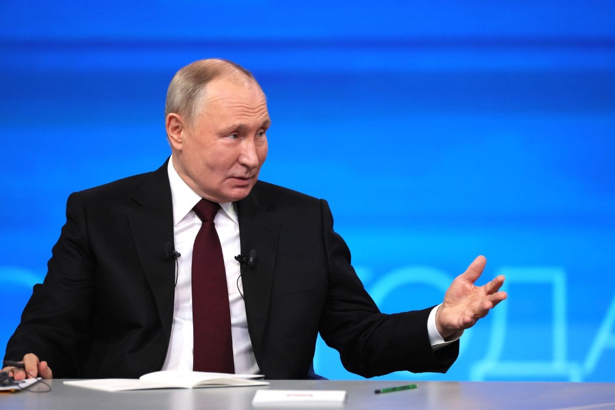 К прямой линии с Путиным поступило более двух миллионов обращений