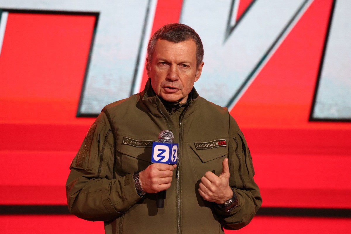 СБУ заочно предъявила обвинение ведущему Соловьёву 