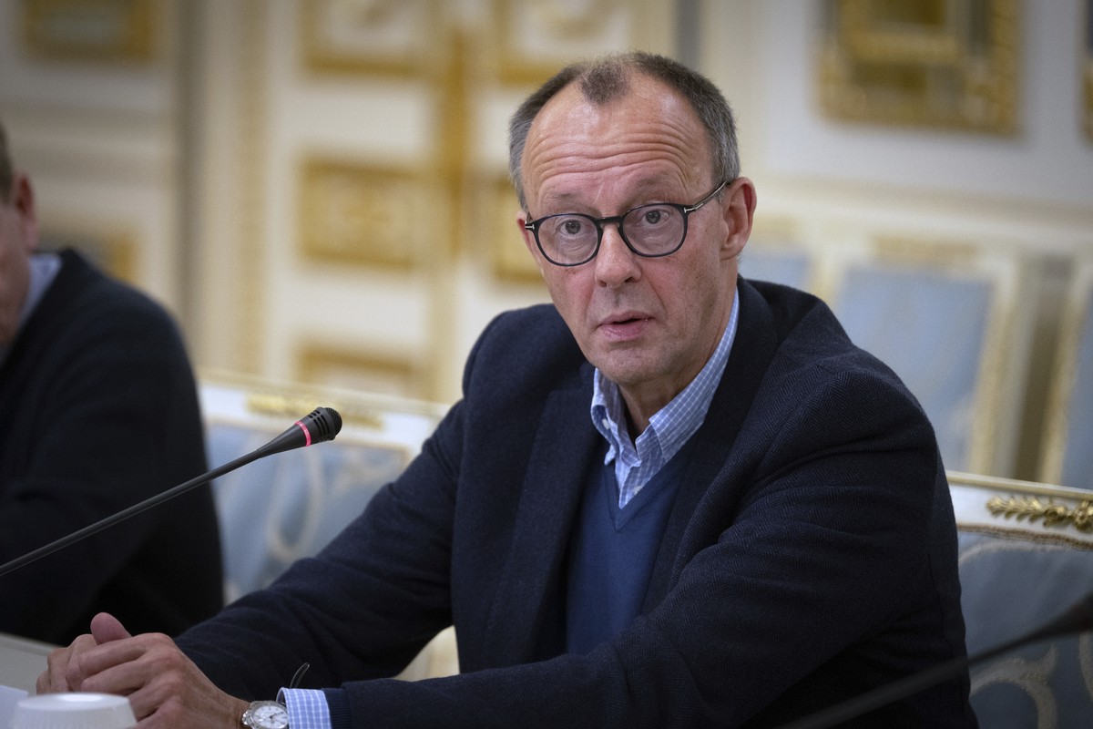 Лидер ХДС Мерц заявил, что Шольц политически изолирован в Евросоюзе