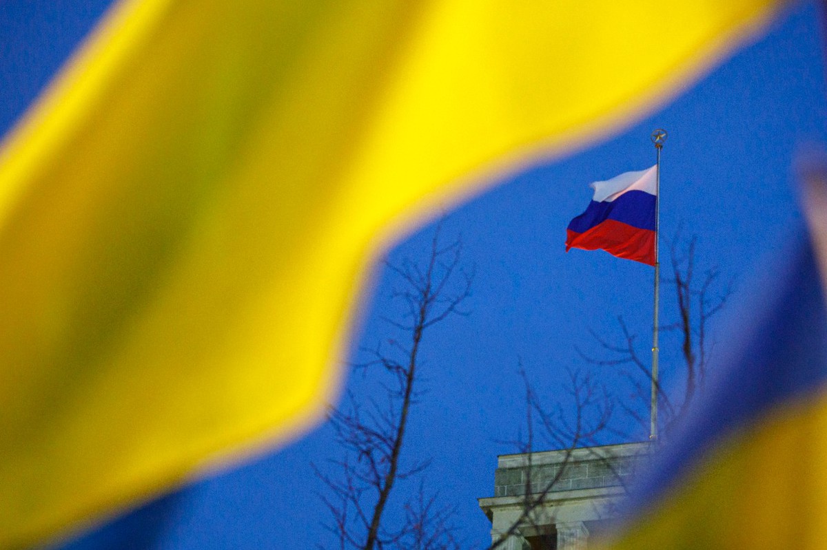 Политолог оценил вероятность заключения мирного договора по Украине в 2025 году