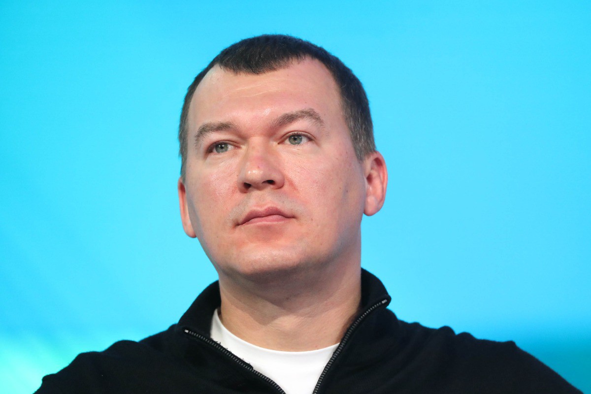 Евросоюз исключил министра спорта Дегтярёва из санкционного списка