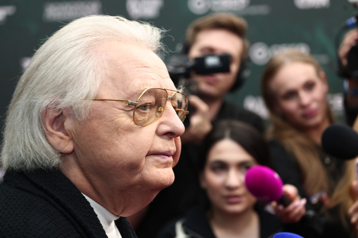 Юрий Антонов назвал бесплатные выступления 23 Февраля вопросом воспитания