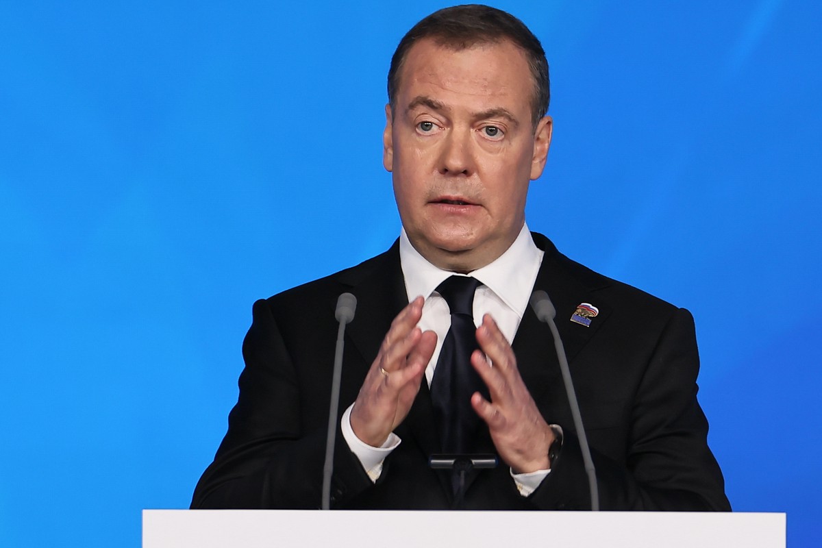 Медведев назвал ориентиры в развитии России