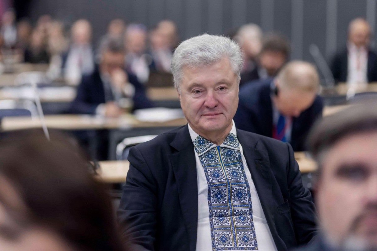 Порошенко назвал Зеленского узурпатором