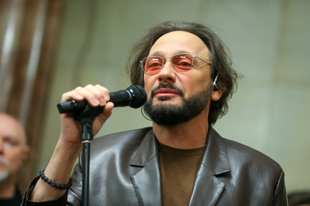 Стас Михайлов рассказал, о чем мечтал в детстве на Новый год