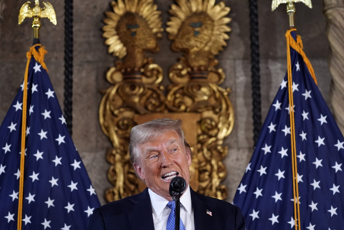 Хитовый месяц: кто и почему внезапно захотел общаться с Трампом