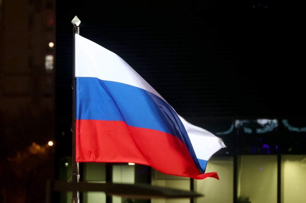 Четвертая олимпийская федерация вернула россиянам флаг и гимн