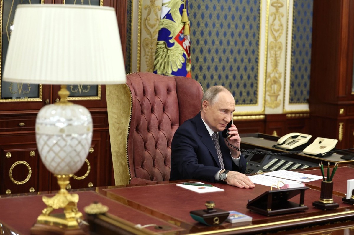 Белый дом сообщил о завершении разговора Путина и Трампа