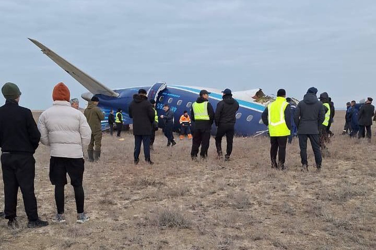 Выживший в результате авиакатастрофы в Актау рассказал подробности 