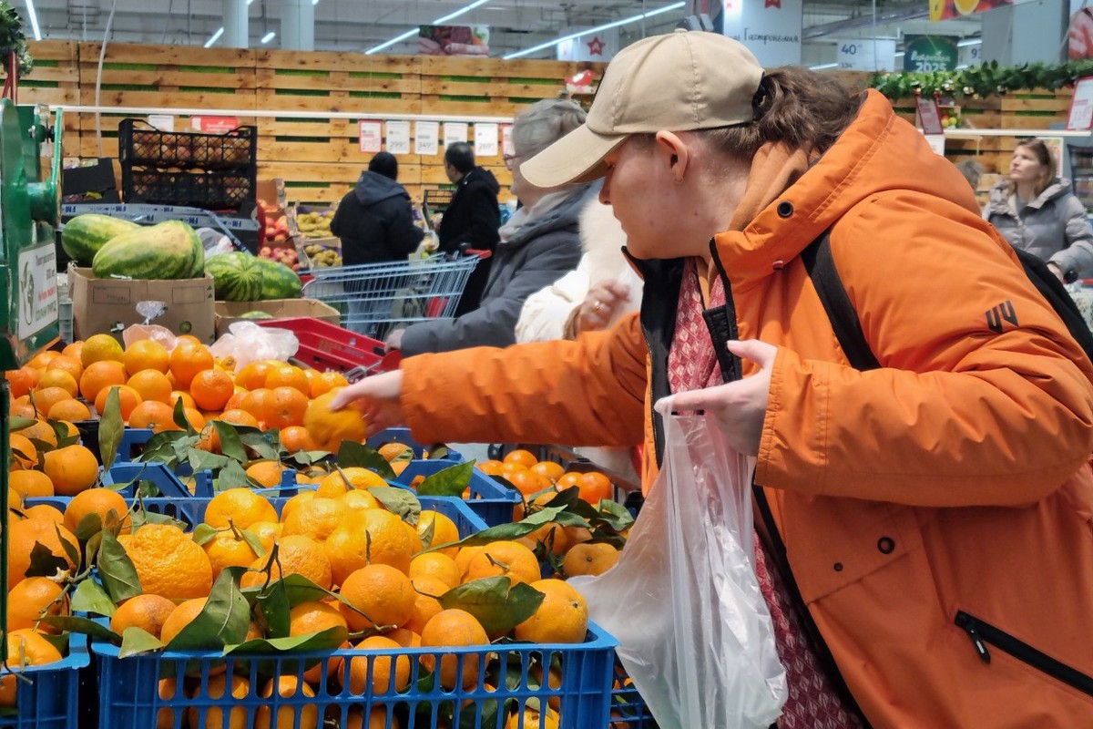 Мандарины подешевели в России на фоне падения спроса 