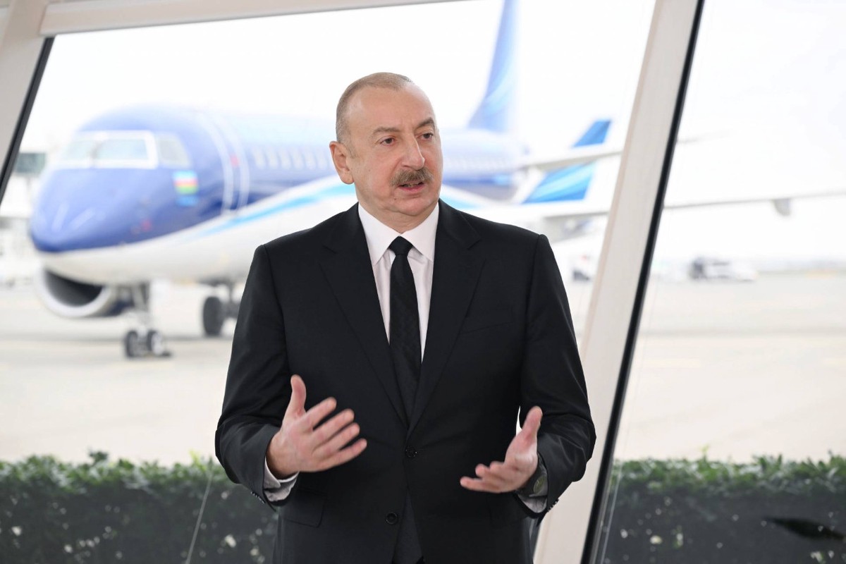Алиев объявил о подготовке к подаче на Россию в суд из-за крушения самолета AZAL