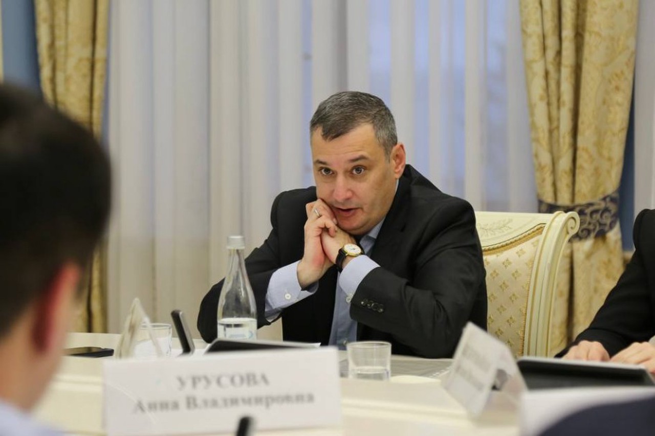 Хинштейн призвал генерала Пронина разместить беженцев в его гостинице в Фатеже