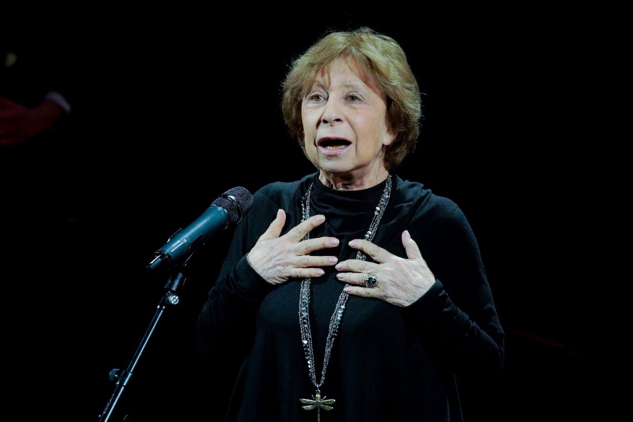 С нелегким паром: почему жизнь актеров из «Иронии судьбы» сложилась так по-разному