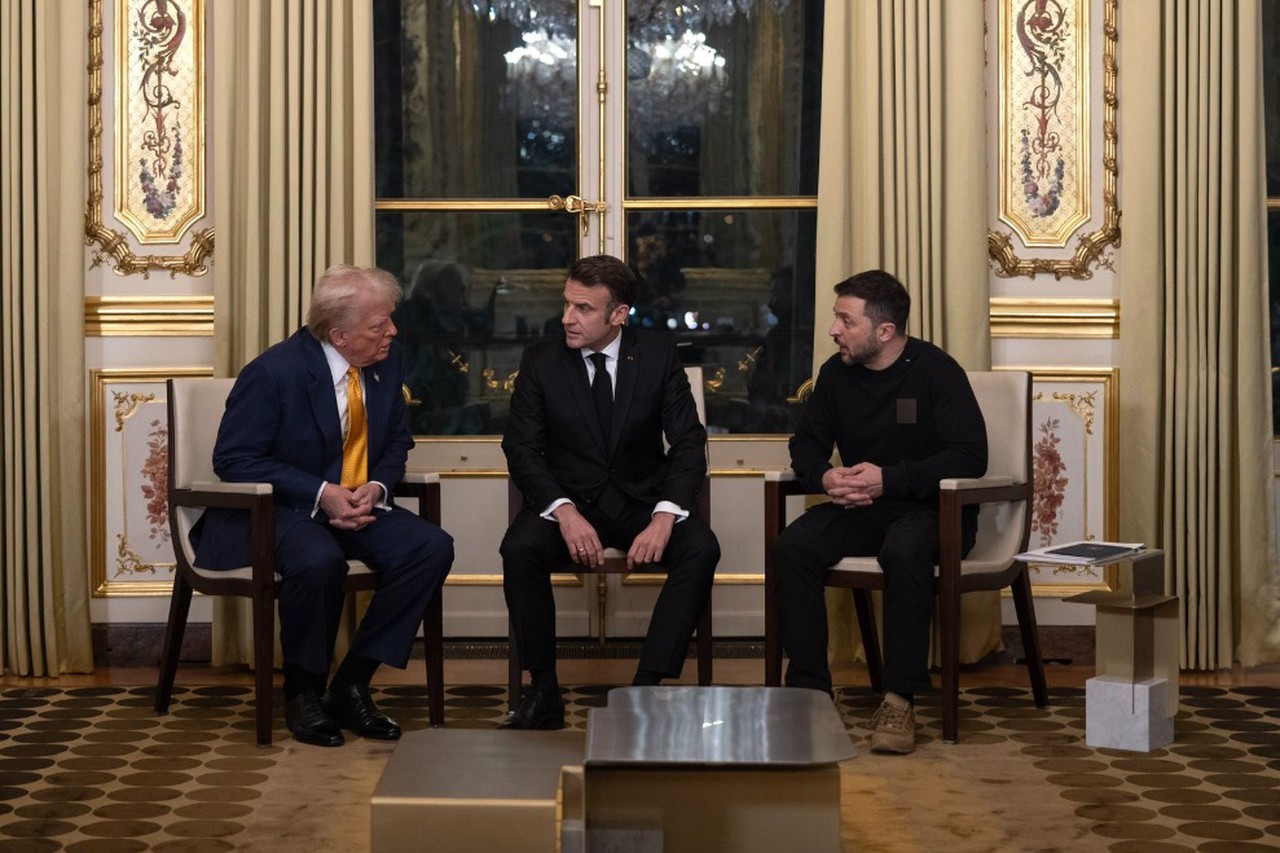 СМИ: Трамп не хотел встречаться с Зеленским в Париже