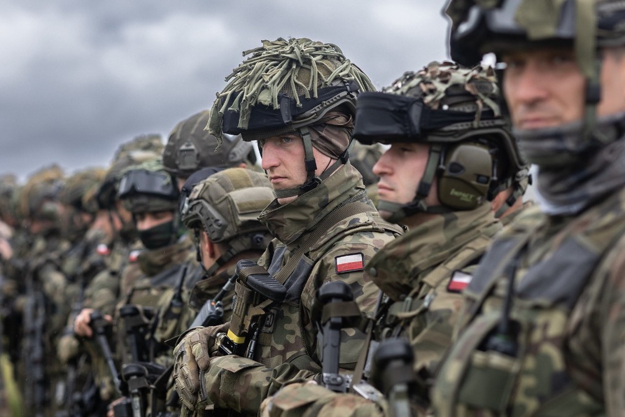 Польские танки у границы? Годовщина Волынской резни, провокации Киева и пророчество войны