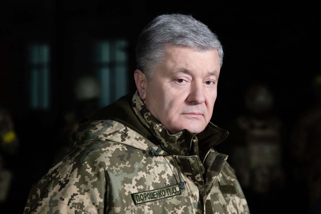 В Раде предложили сыну Порошенко подписать контракт на службу в ВСУ