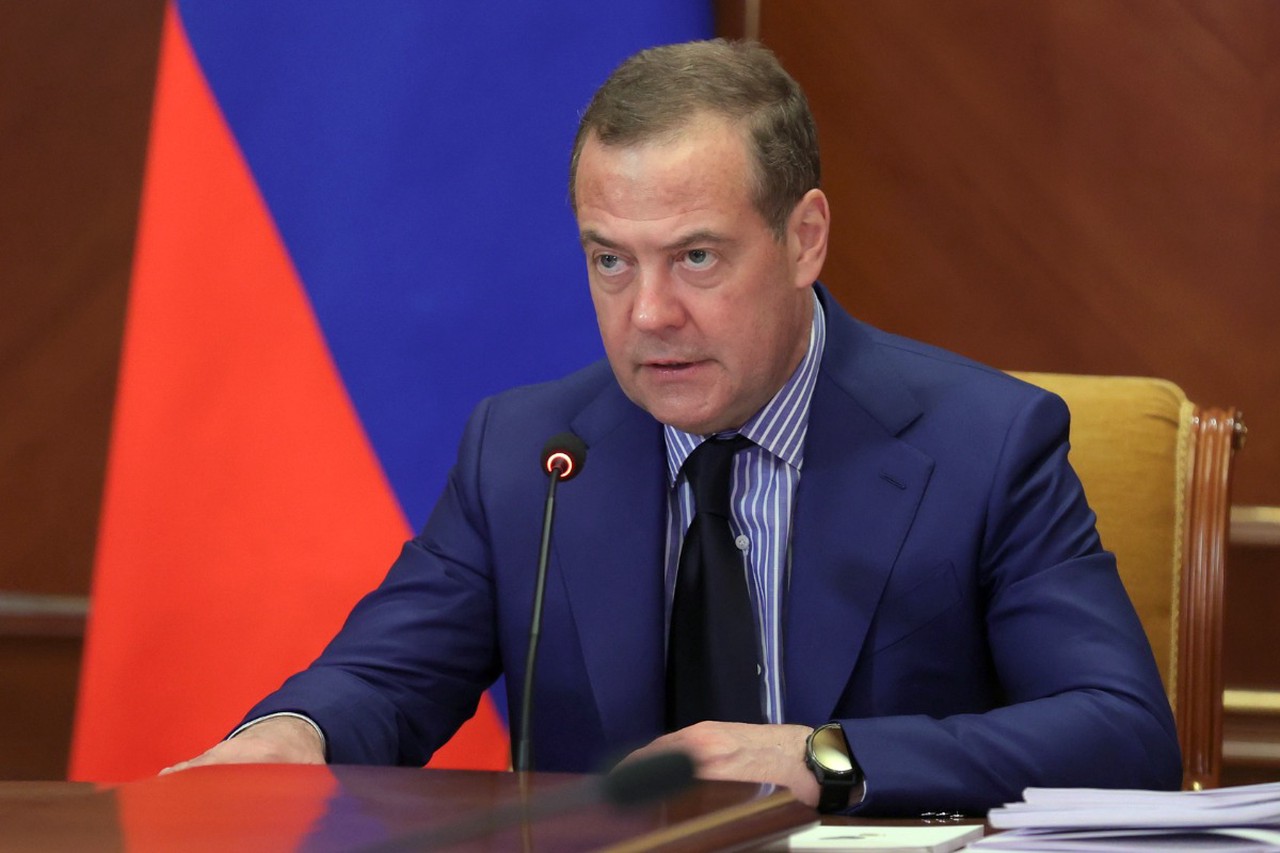 Медведев провёл совещание по вопросам миграционного законодательства РФ