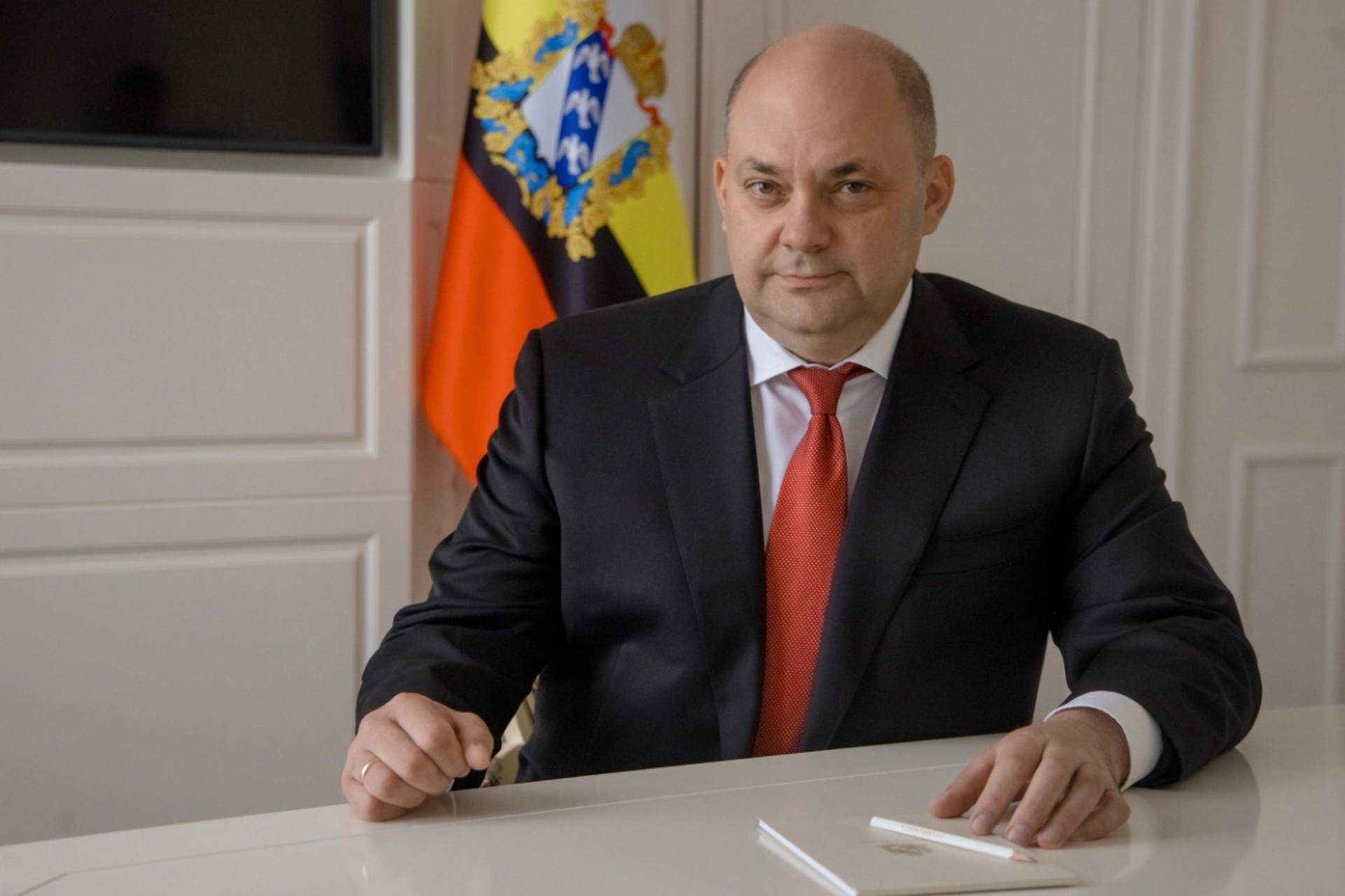 Стало известно, кто дал показания против экс-главы Курской области и его зама