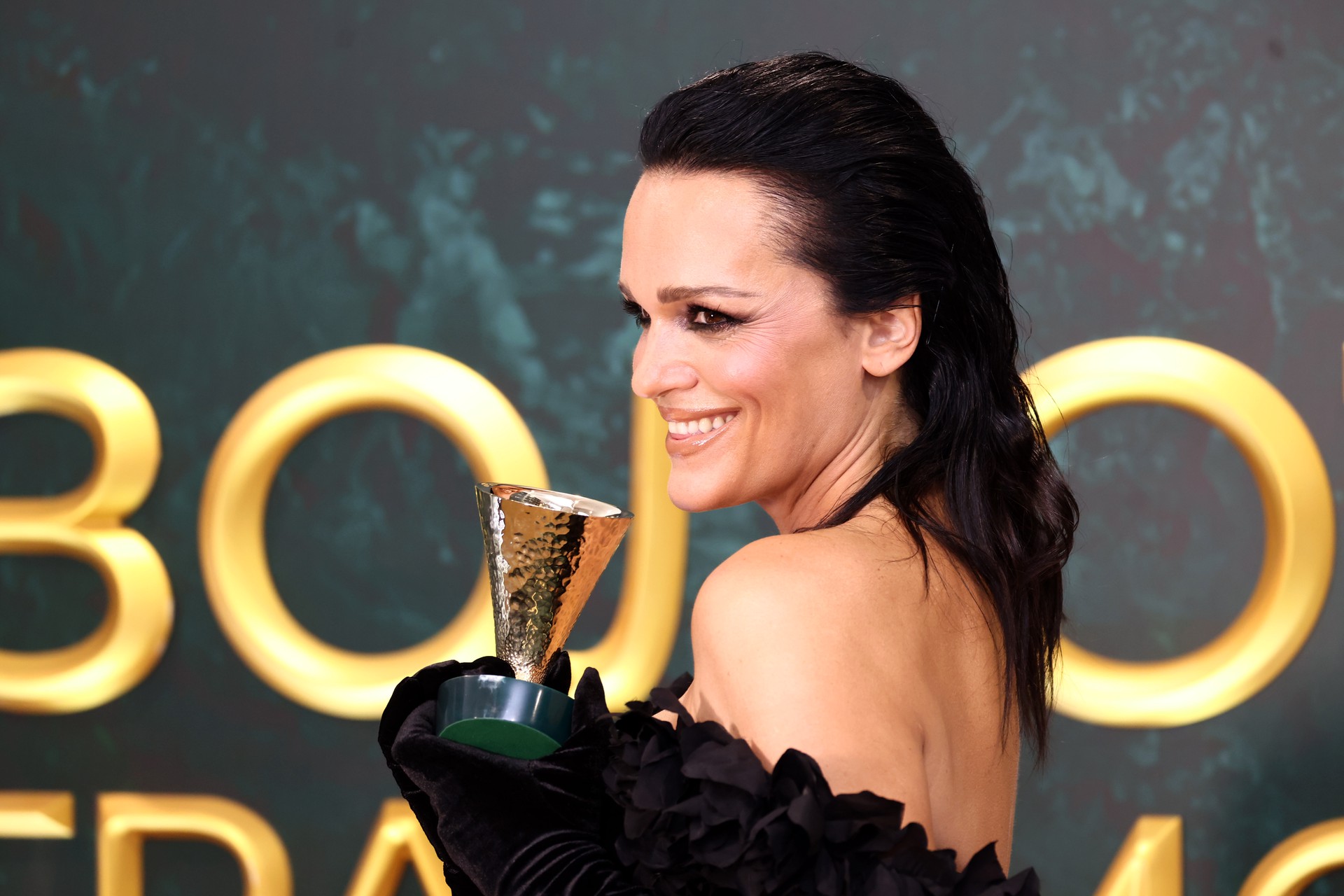 Юрист заявил о риске потери Славой денег после скандального концерта в Пензе