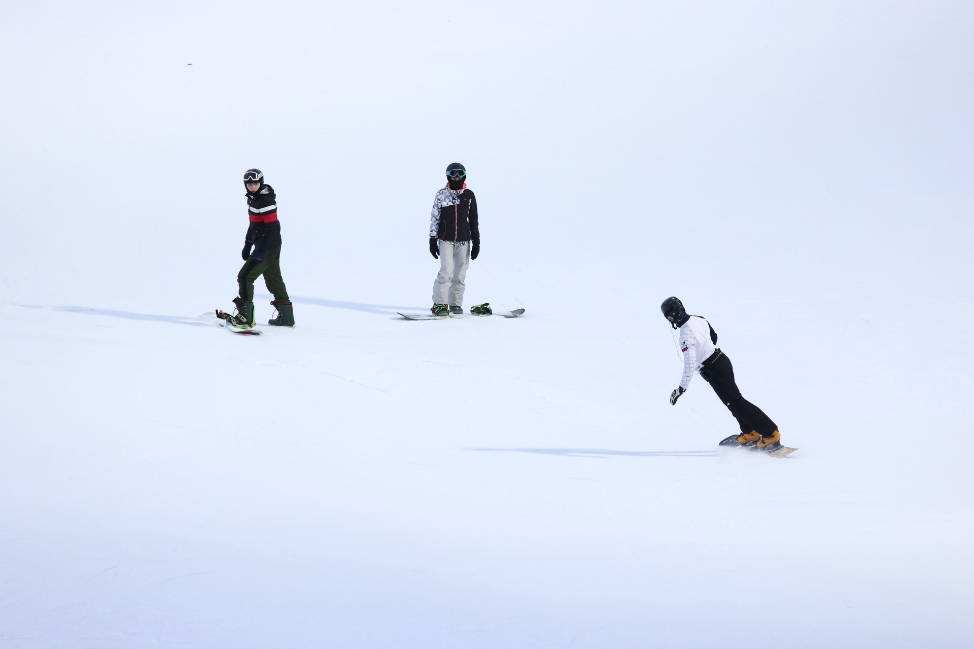 Еще семь российских спортсменов получили нейтральный статус от FIS