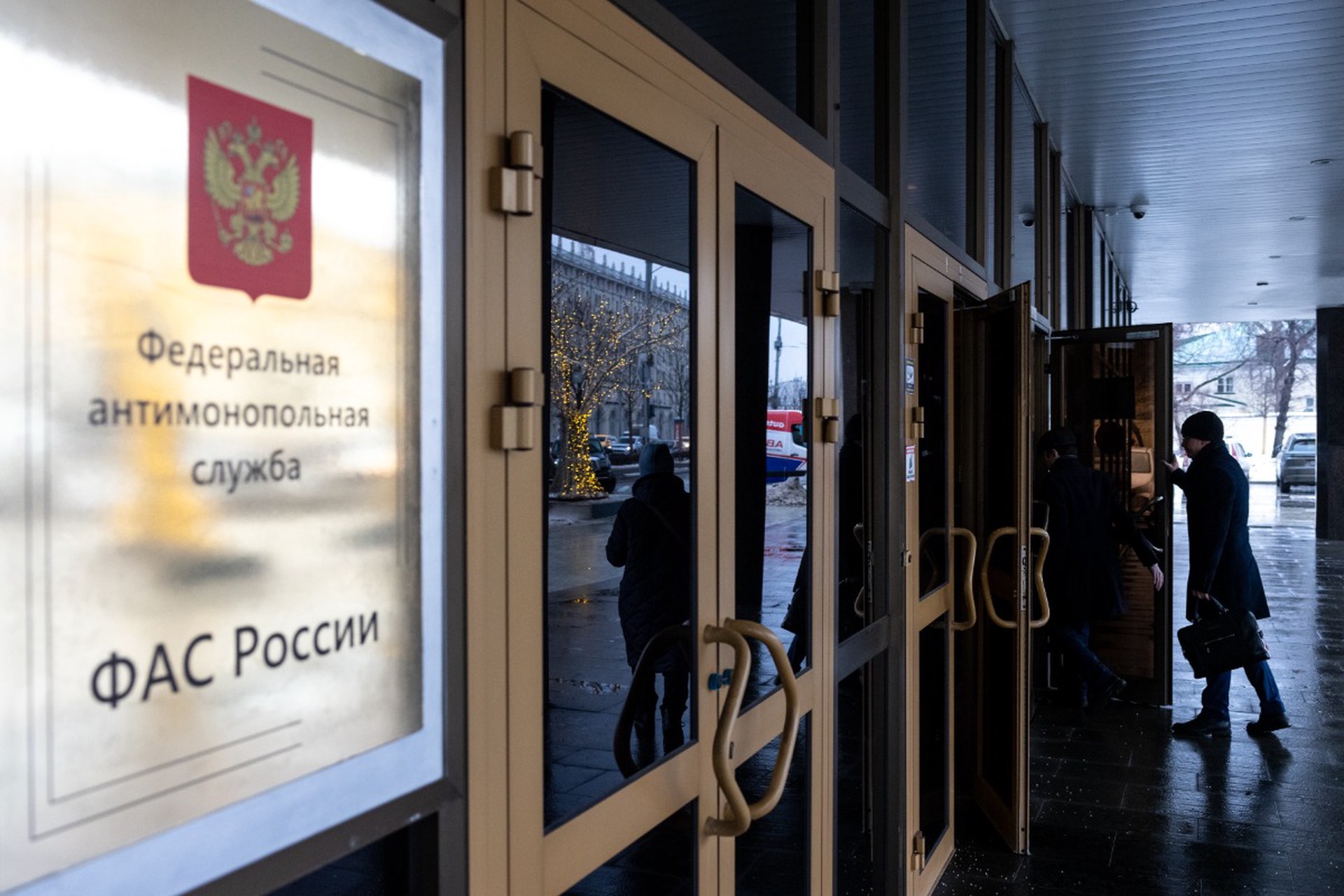 Против торговой сети «Светофор» возбудили 21 дело