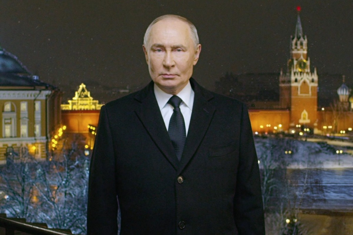 Путин поблагодарил участников СВО за службу и поздравил с Новым годом
