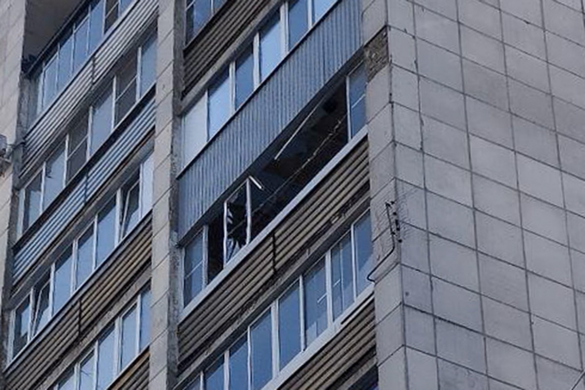 Baza: Беспилотник влетел в квартиру в Воронеже