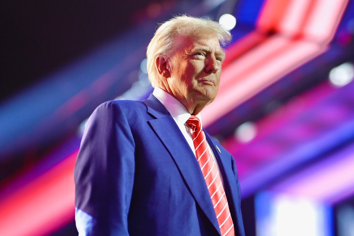 Политолог заявил, что Трампу стоит сменить тон, чтобы его услышали в России