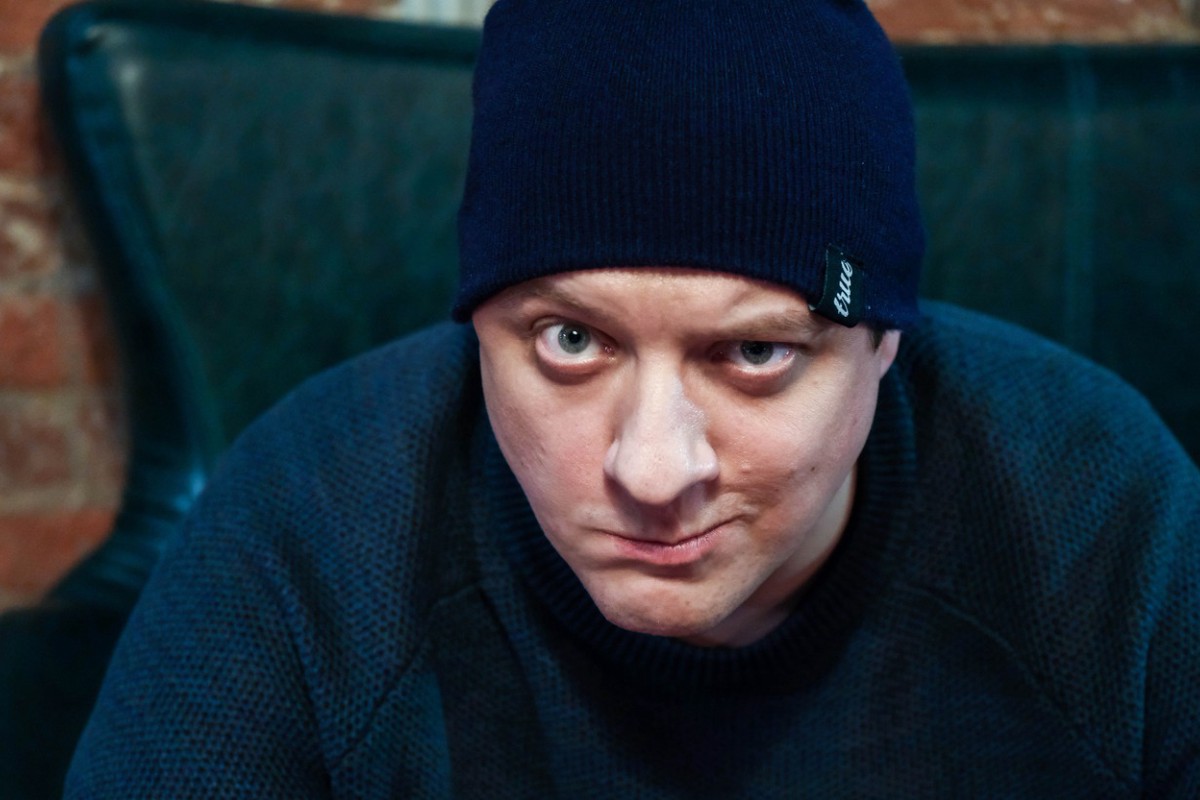 Борющегося с онкологией актера из «Полицейского с Рублевки» включили в базу «Миротворца»*