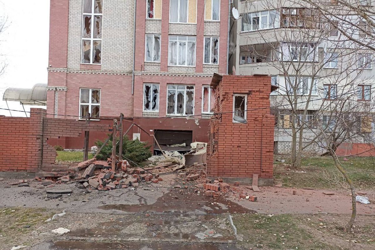 ВСУ ударили по жилому дому в Новой Каховке