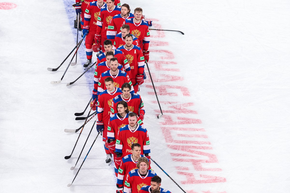 И IIHF вылечат: почему Международная федерация хоккея заговорила о допуске сборной России на ЧМ и Олимпиаду