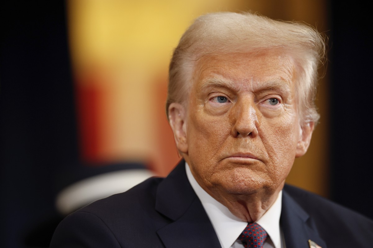 Трамп заявил, что работает над урегулированием конфликта на Украине