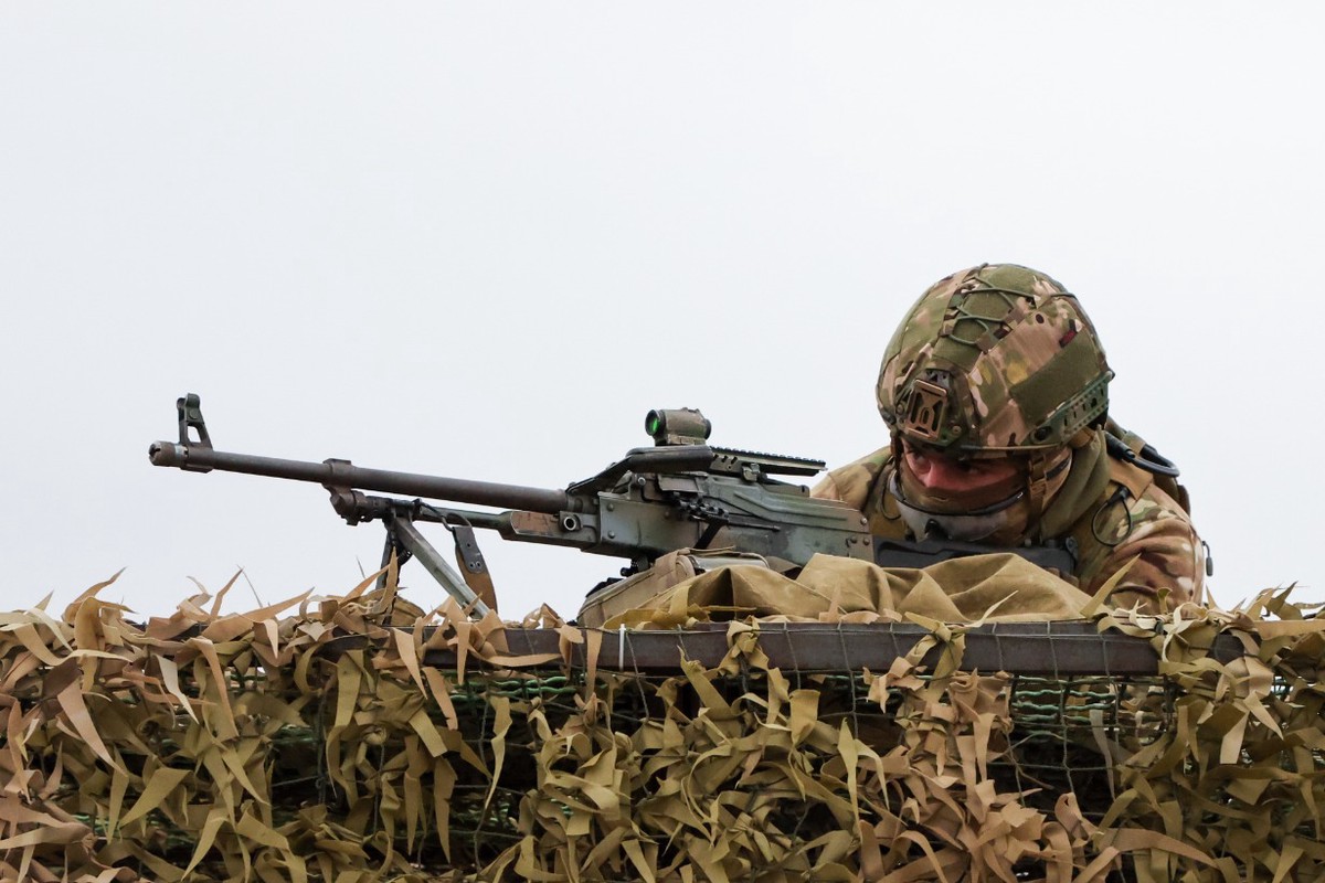 Найденная в грязи икона с именем военного спасла ему жизнь