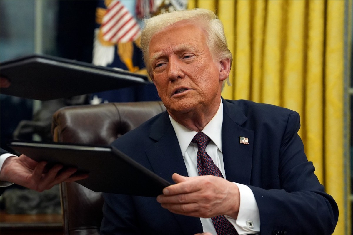 Американист спрогнозировал эффект от указа Трампа против трансгендерных процедур