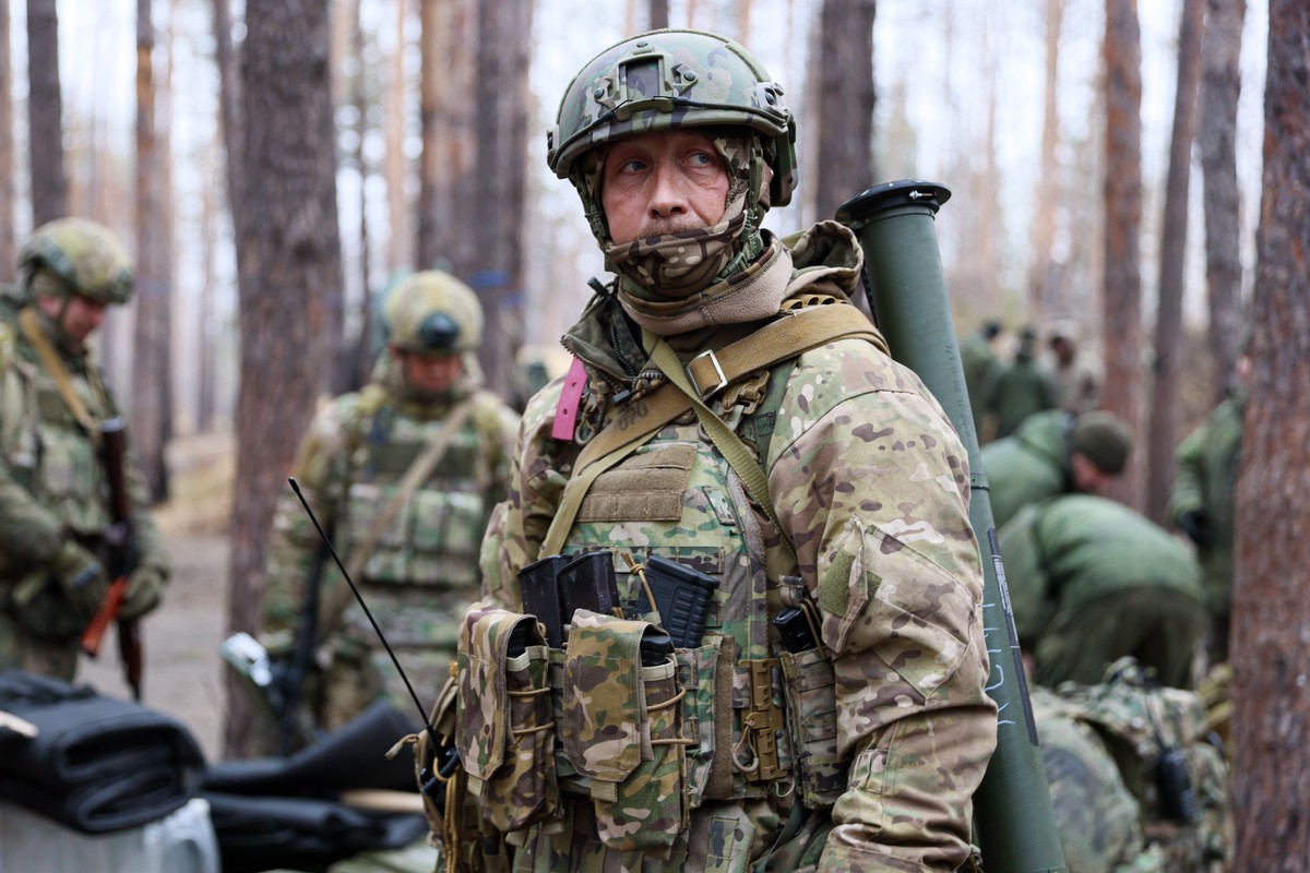 Политолог: Военные базы РФ – единственная гарантия нейтралитета Украины