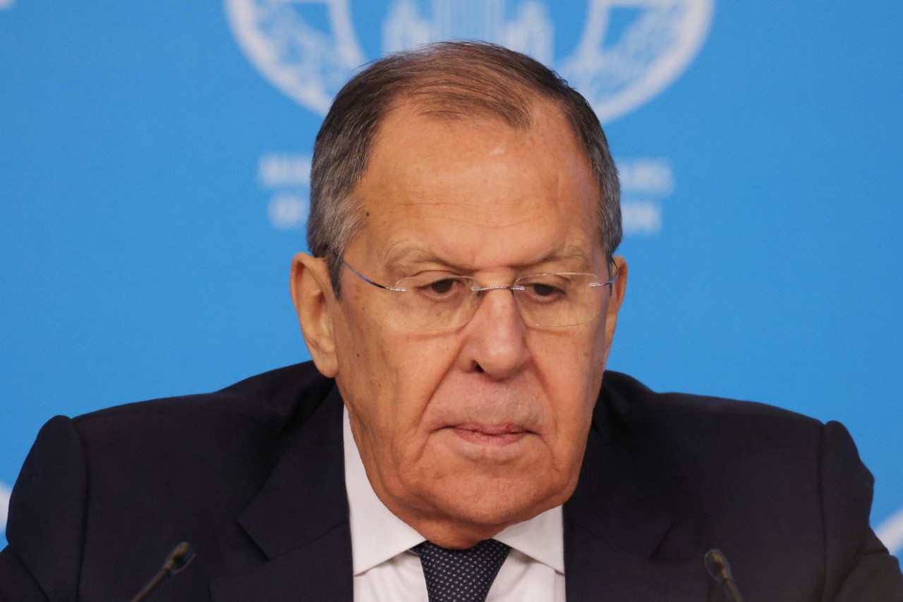 Лавров назвал нервозным выступление Макрона об Украине