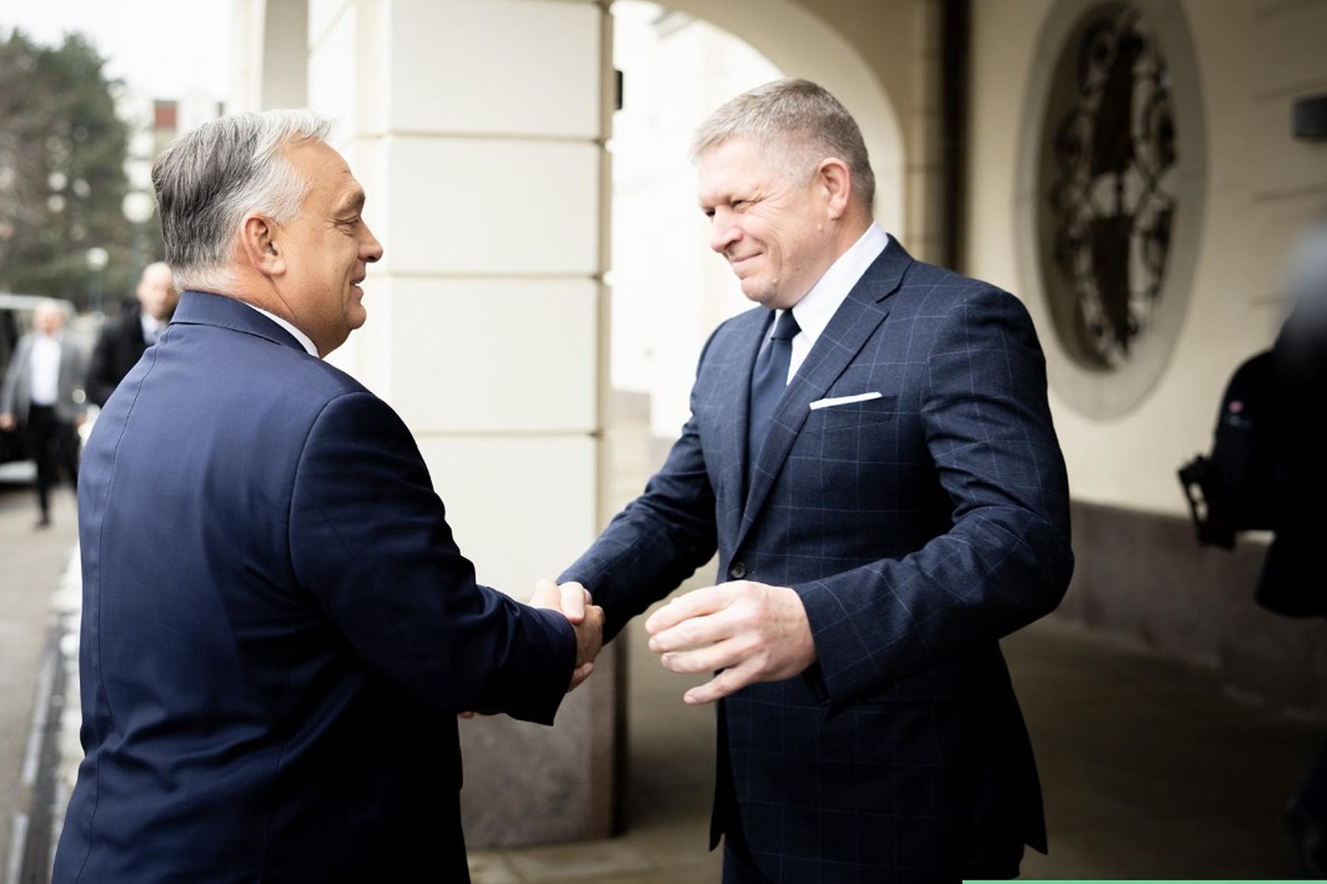 Словацкий премьер-министр обвинил Запад в срыве мира по Украине