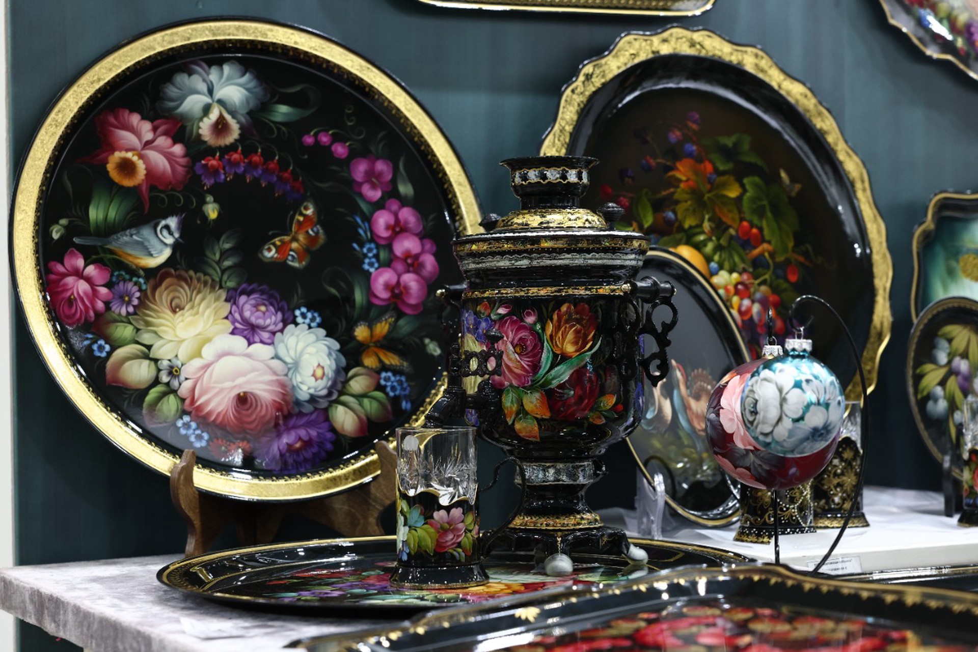 Гражданина Израиля не пустили в Европу из-за российского сувенира