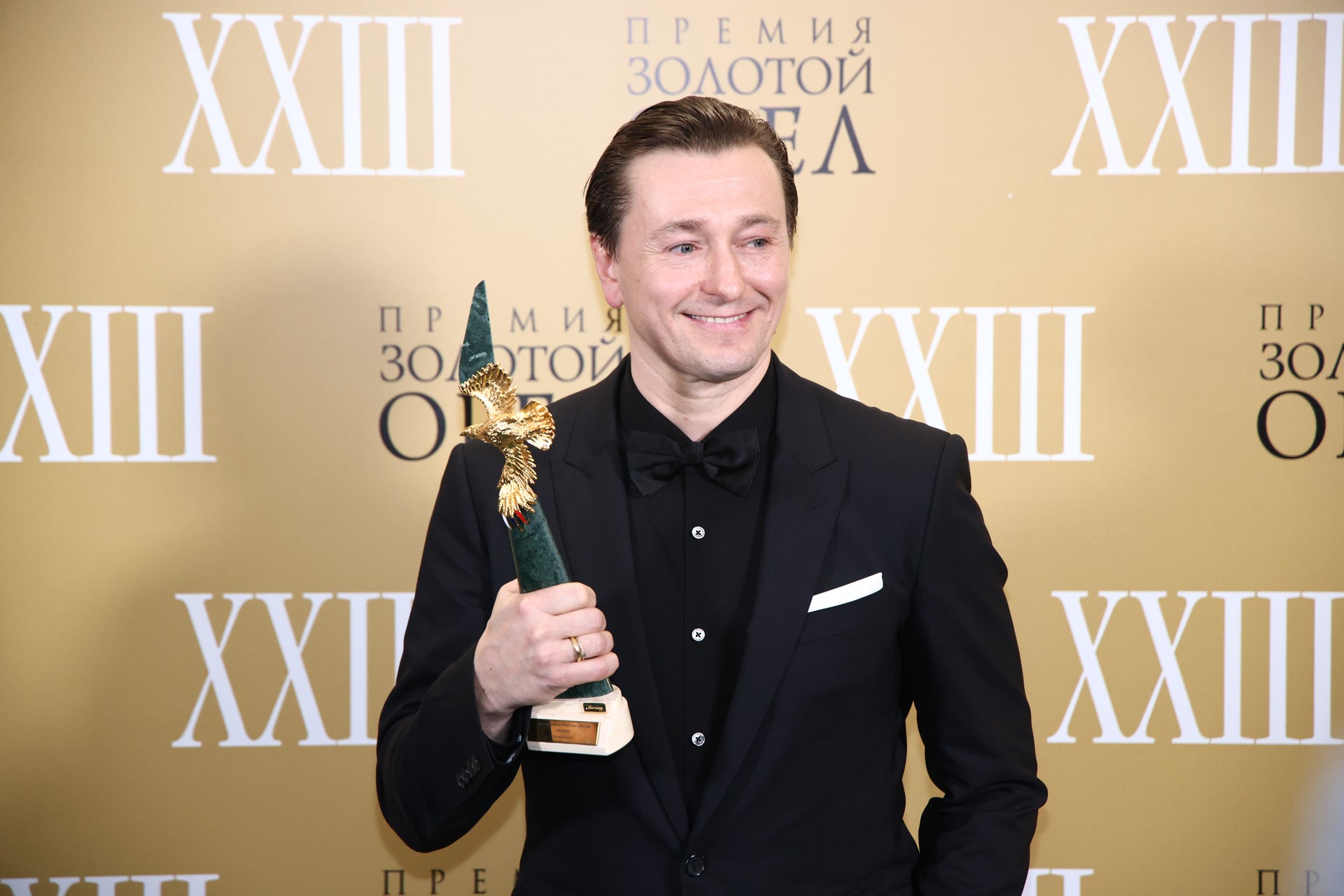 «Существует судьба»: Безруков рассказал, верит ли в провидение