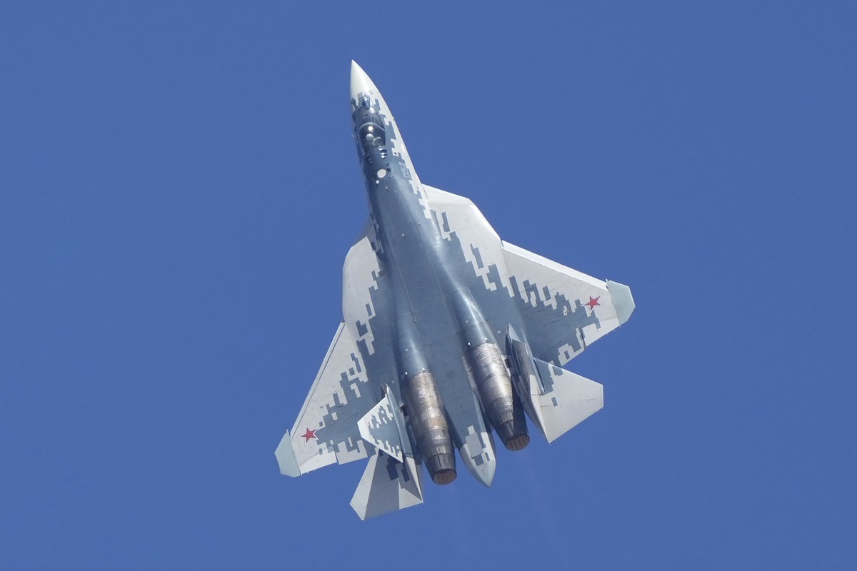 Россия продемонстрировала экспортную версию Су-57 в Индии