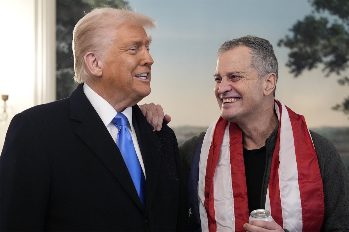 Марк Фогель заявил на встрече с Трампом, что был помилован президентом России