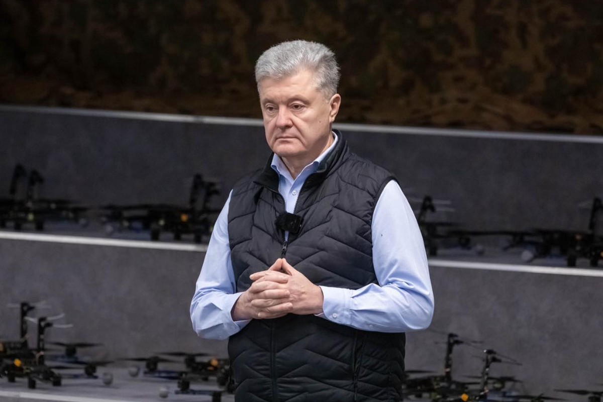 Порошенко заявил, что выборы на Украине пройдут 26 октября 2025 года