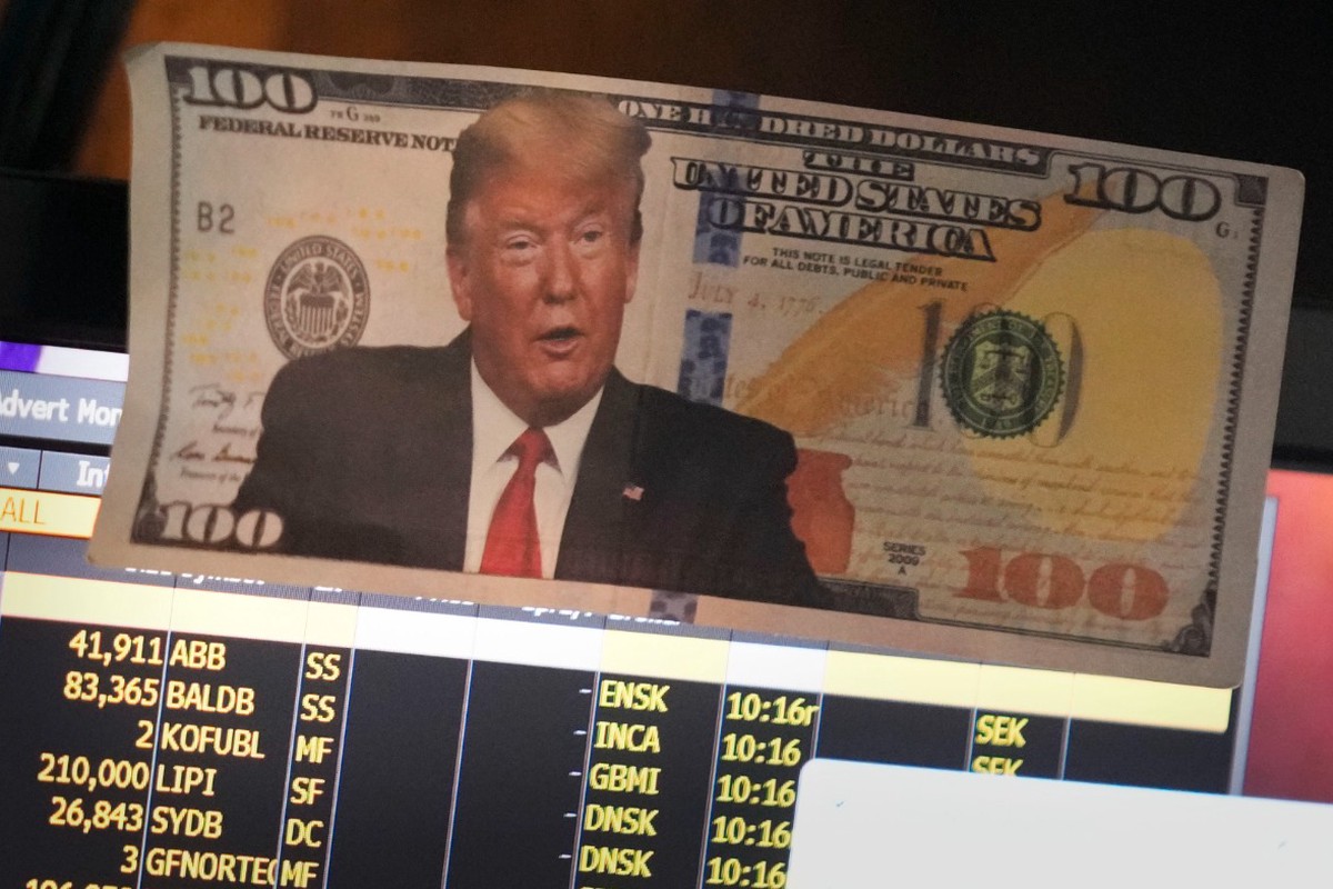 Пиар в спину: о каких особенностях Трампа говорит его борьба с воображаемыми противниками