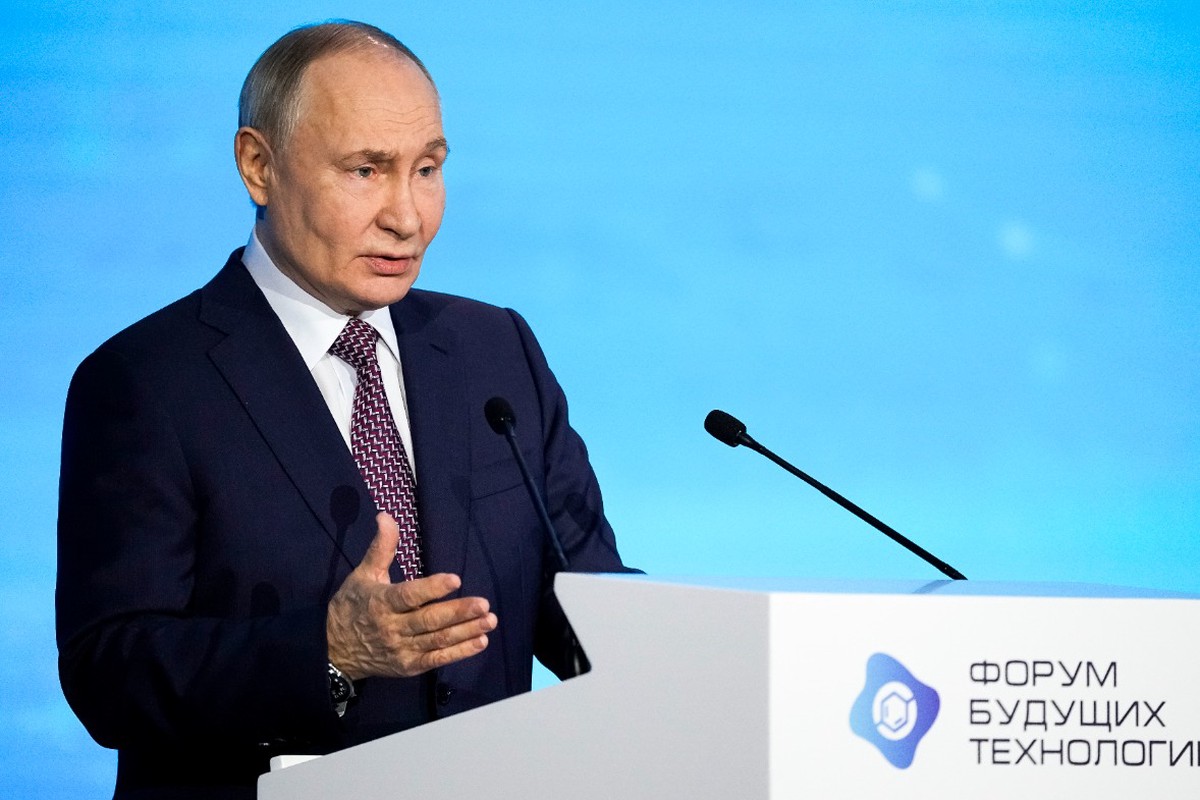 Путин призвал внимательно отнестись к возвращению западных компаний