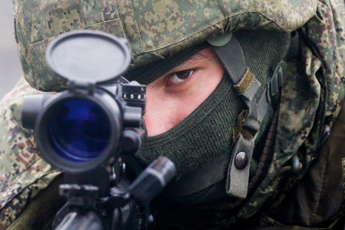 Володин поздравил россиян, исполняющих воинский долг в ходе СВО, с 23 Февраля