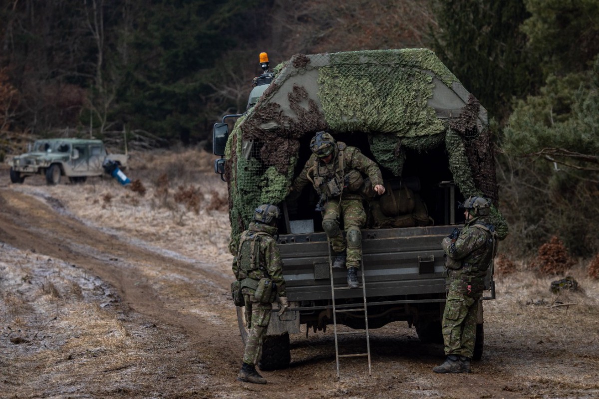 Политический вес страны напрямую завидит от её военных расходов, заявили в Польше